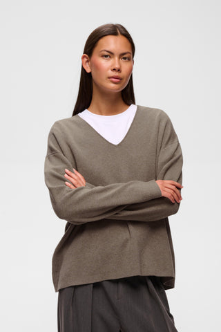Tilda V-Neck in Cinder Melange