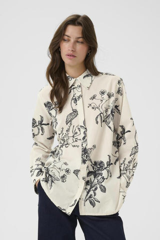 Sveja Blouse in Dark Navy Botanical