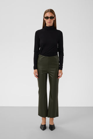 Kaylee Pull-up Kickflare Pants in Rosin