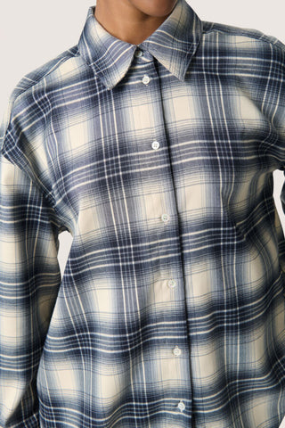 Pamala Shirt in Navy Checks
