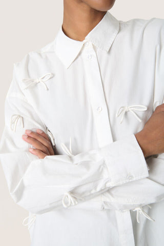 Joa Bow Shirt in Broken White