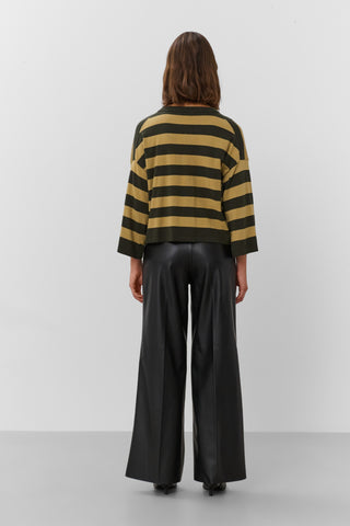 Spina Boxy Cropped Pullover in Rosin & Fennel