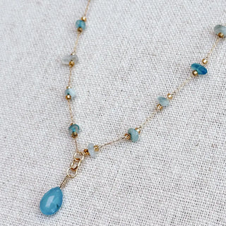 Light Blue Agate & Chalcedony Drop Necklace (Soft Blue Gem)
