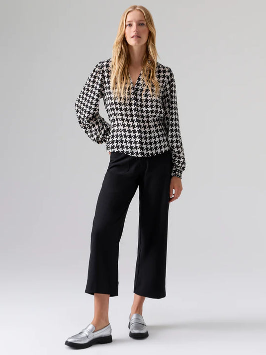Be My Muse Top in Houndstooth