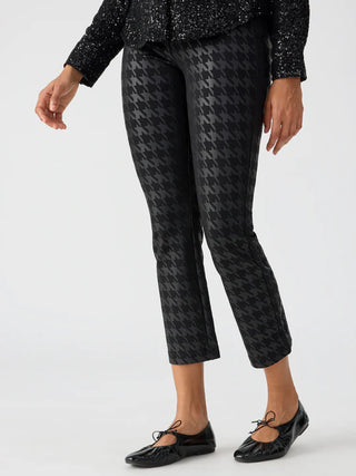 Carnaby Kick Crop in Houndstooth