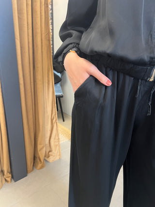 Viscose/Silk Pant in Black