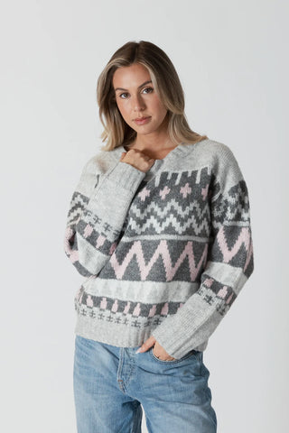 Landen Pullover in Grey/Pink Graphic