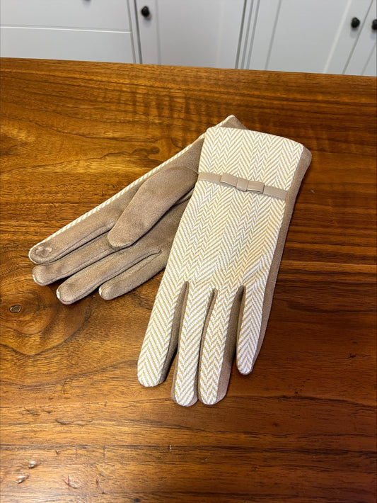 Fabric Gloves in Caramel and Vanilla