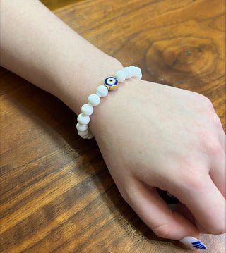 White Tridacna Bracelet with 8mm Evil Eye bead