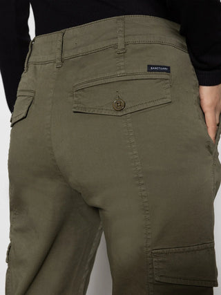 Rebel Standard Rise Pant in Hiker Green