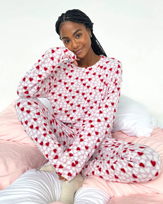 Marna Fuzzy Thermal PJ Set in Candy Hearts Print