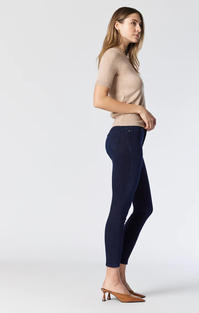Tess High Rise Skinny in Dark Ink Supersoft Chic
